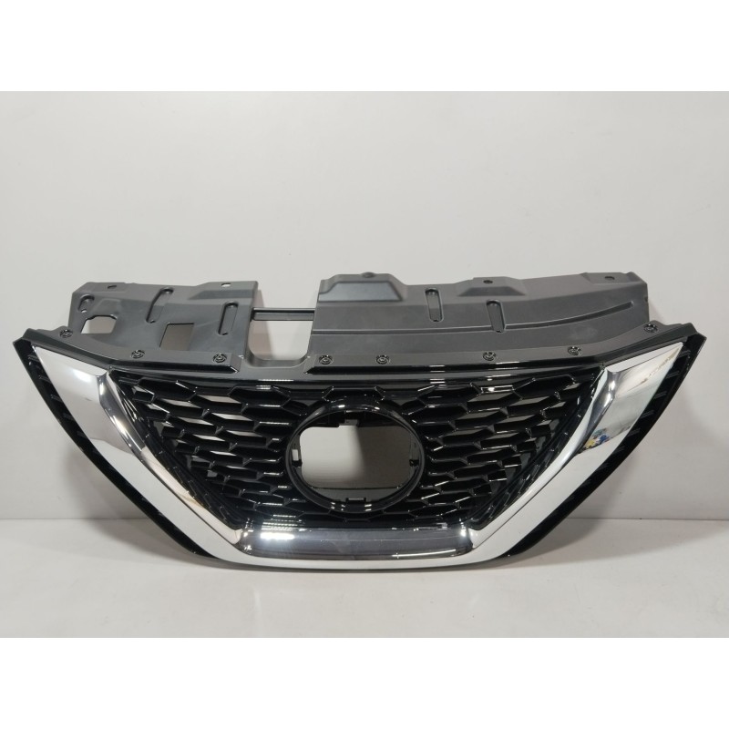 REJILLA DELANTERA 62398HV80A  - imagen 1