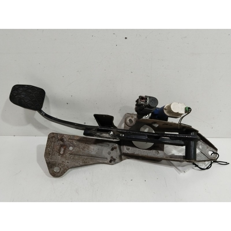 PEDAL FRENO BP8G43300A  - imagen 3