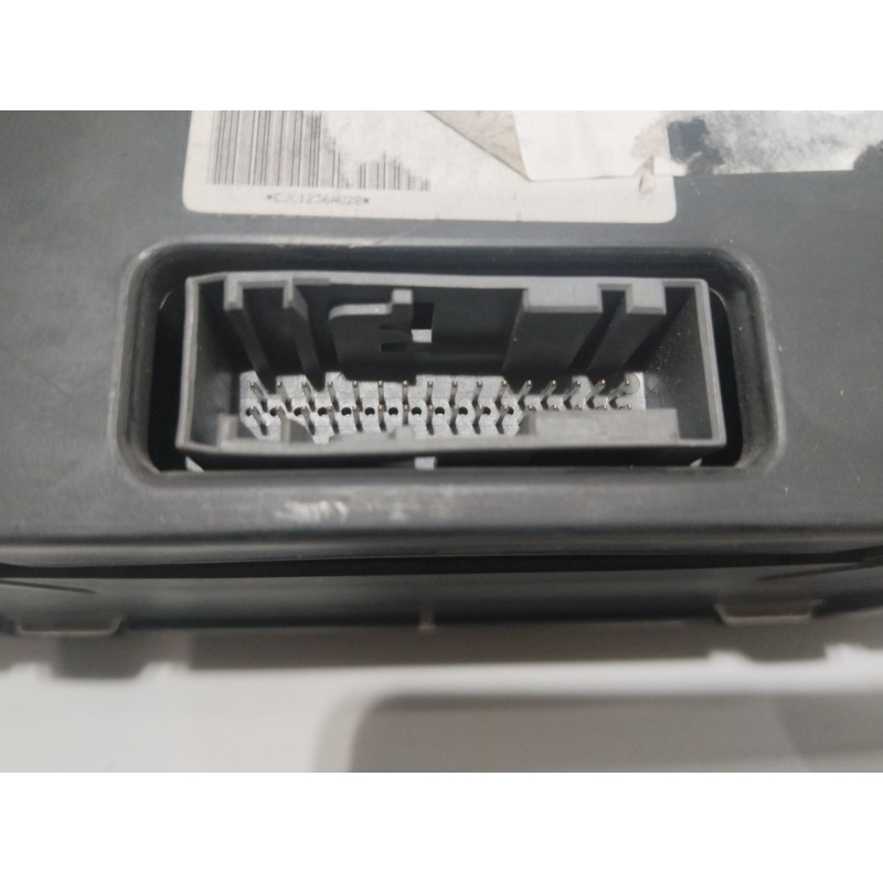 CUADRO INSTRUMENTOS 4S6F10841A  - imagen 4