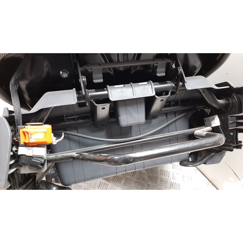 ASIENTO DELANTERO DERECHO  - imagen 2