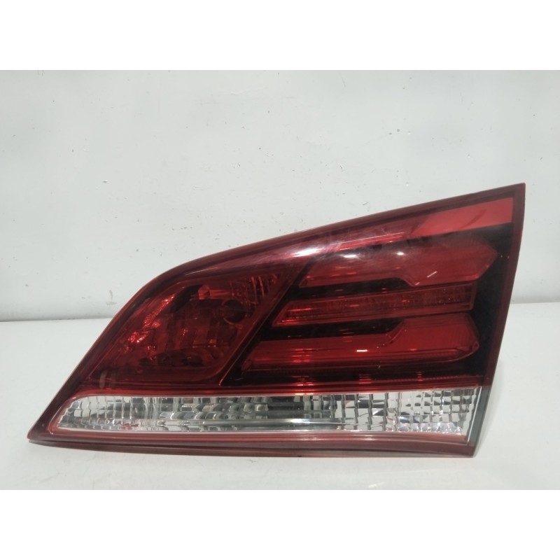 PILOTO PORTON TRASERO DERECHO 924403Z600  - imagen 1