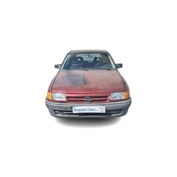 OPEL ASTRA F Sedán (T92) de desguace