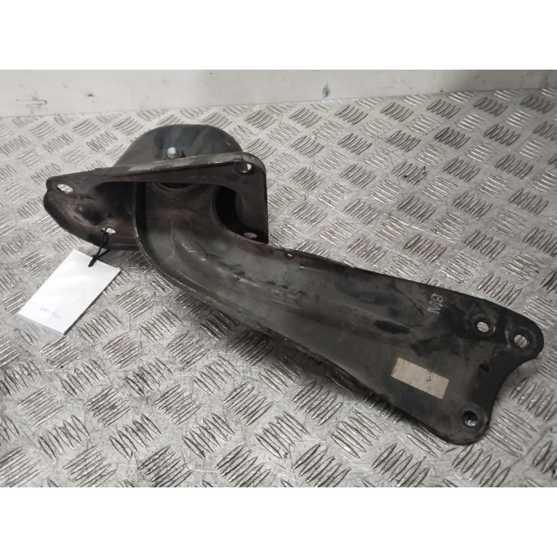 BRAZO SUSPENSION INFERIOR TRASERO DERECHO 1T0505224F  - imagen 2