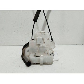 CERRADURA PUERTA TRASERA DERECHA 61035AJ020 