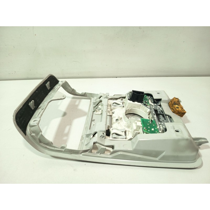 LUZ INTERIOR 1K0947133E  - imagen 3