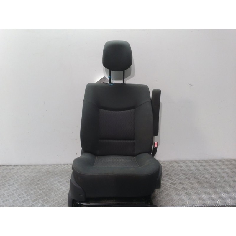 ASIENTO DELANTERO DERECHO  - imagen 1