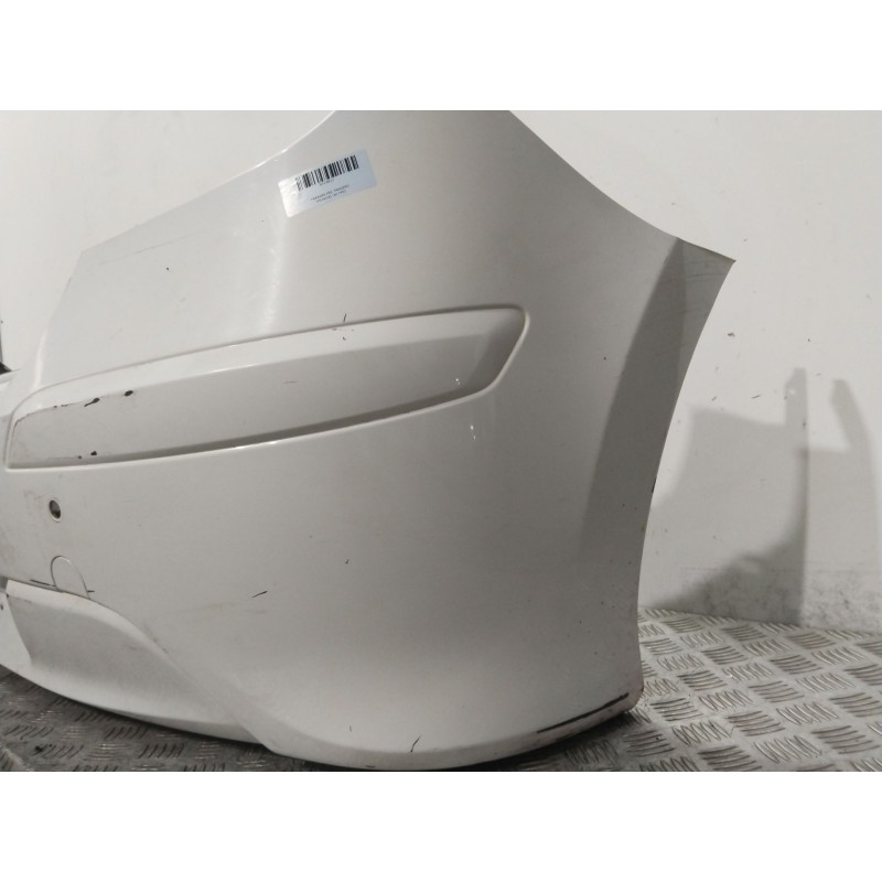 PARAGOLPES TRASERO 866102R610  - imagen 2
