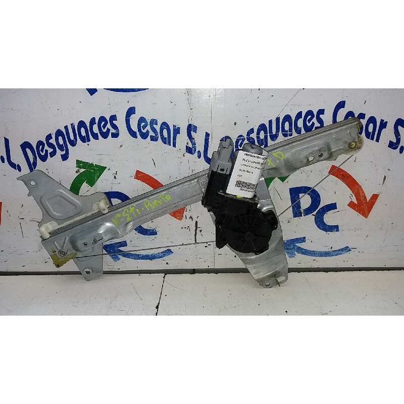 ELEVALUNAS TRASERO DERECHO  - imagen 1