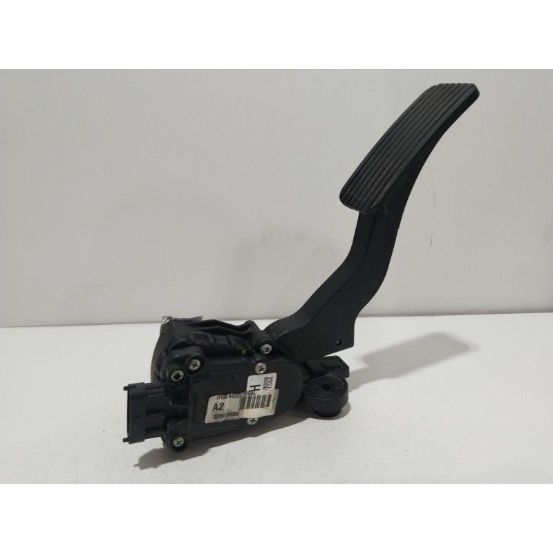 PEDAL ACELERADOR 327002R300  - imagen 2