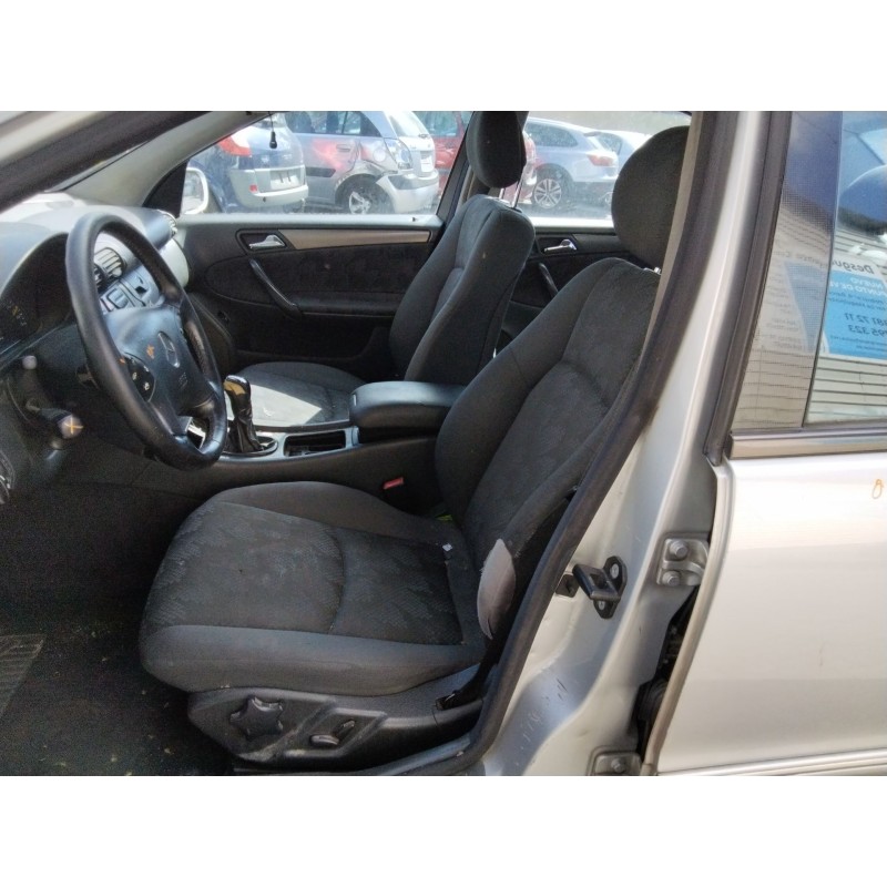MERCEDES-BENZ CLASE C (W203) - imagen 3