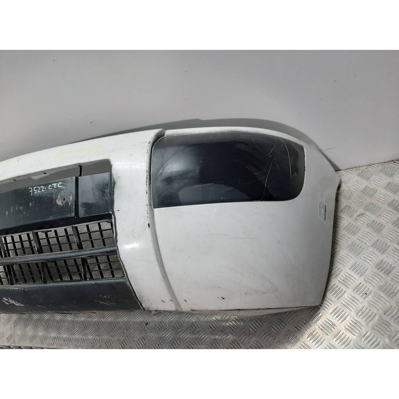 PARAGOLPES DELANTERO BLANCO  - imagen 2