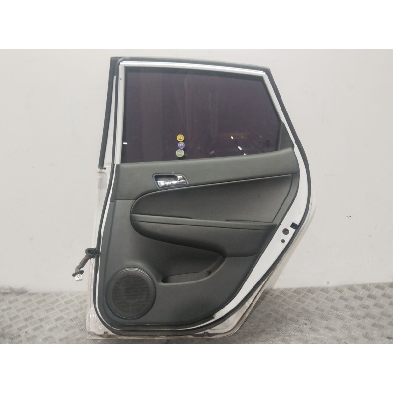 PUERTA TRASERA DERECHA 770042R010  - imagen 4