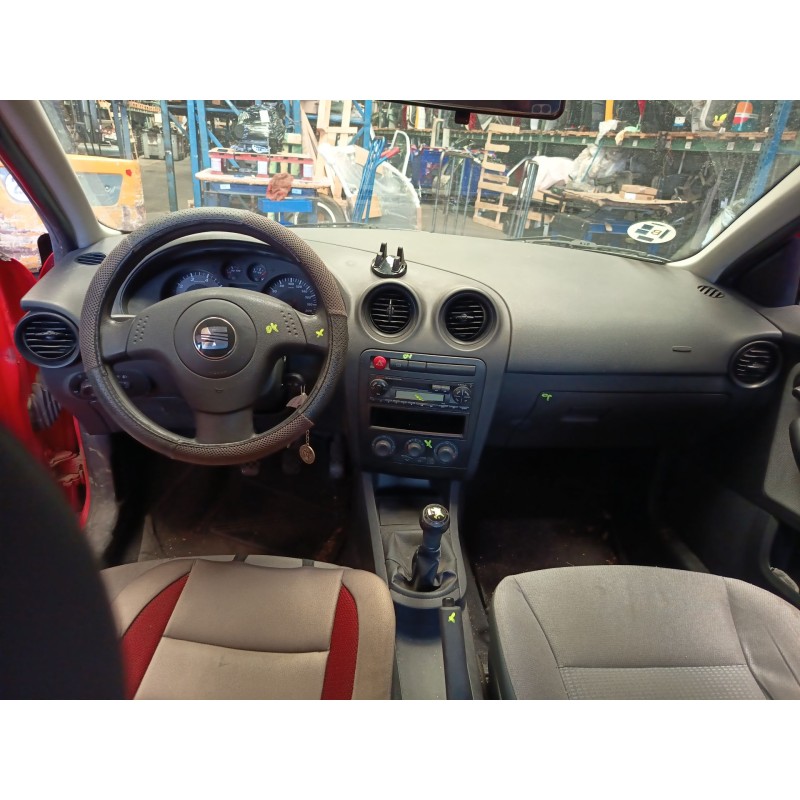 SEAT IBIZA III (6L1) - imagen 5