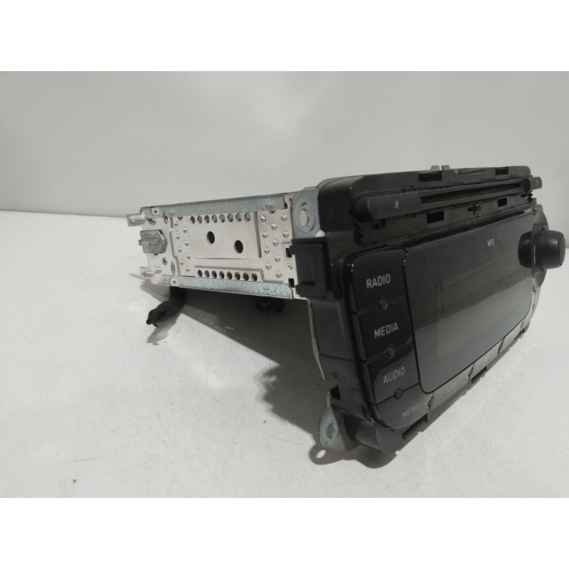 SISTEMA AUDIO / RADIO CD 6J1035153G  - imagen 3