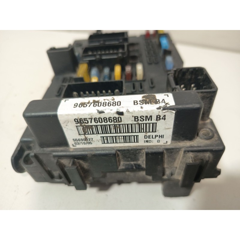 CAJA RELES / FUSIBLES 655671  - imagen 4