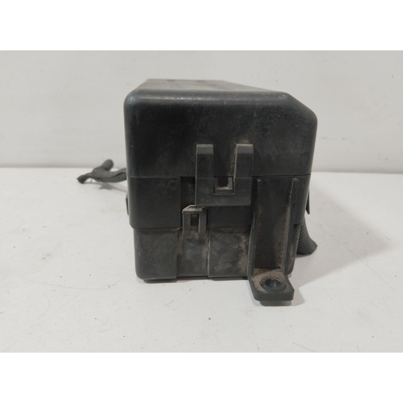CAJA RELES / FUSIBLES 96539834  - imagen 4