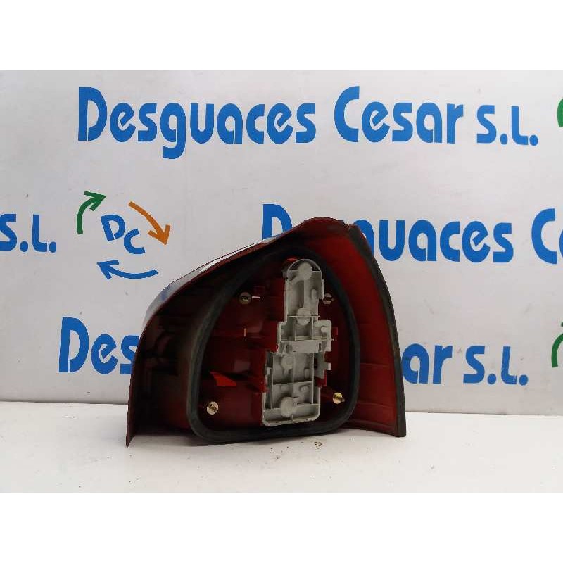 PILOTO TRASERO IZQUIERDO 8L0945096A  - imagen 2