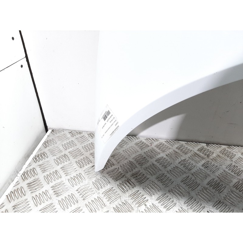 CAPOT 651001097R BLANCO  - imagen 4