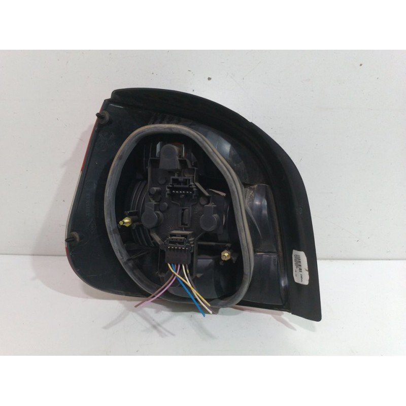 PILOTO TRASERO DERECHO  - imagen 2
