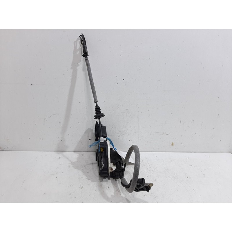 CERRADURA PUERTA TRASERA IZQUIERDA 6R4839015 6R0837349  - imagen 2