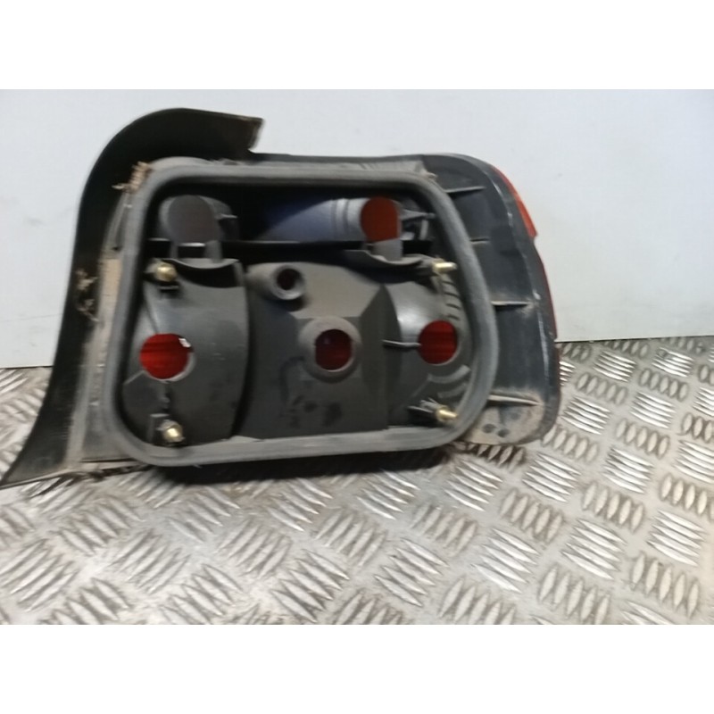 PILOTO TRASERO IZQUIERDO  - imagen 2