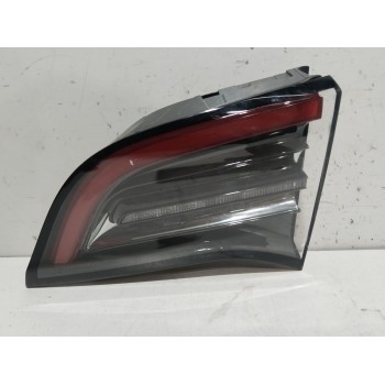 PILOTO PORTON TRASERO DERECHO 150208900B  OEM 150208900B