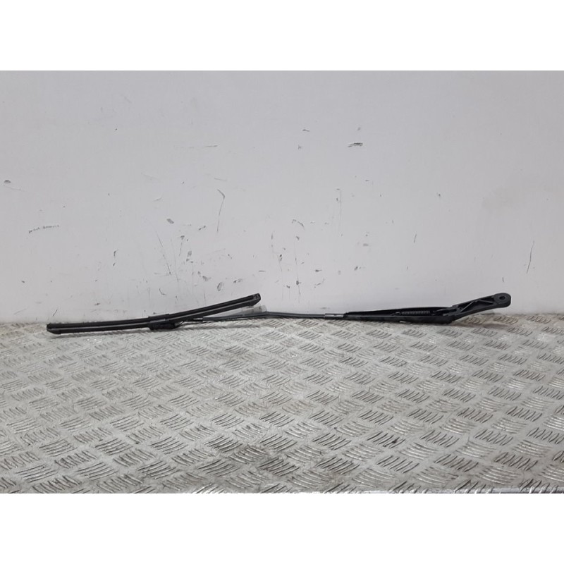 BRAZO LIMPIA DELANTERO DERECHO 5JB955410  - imagen 2