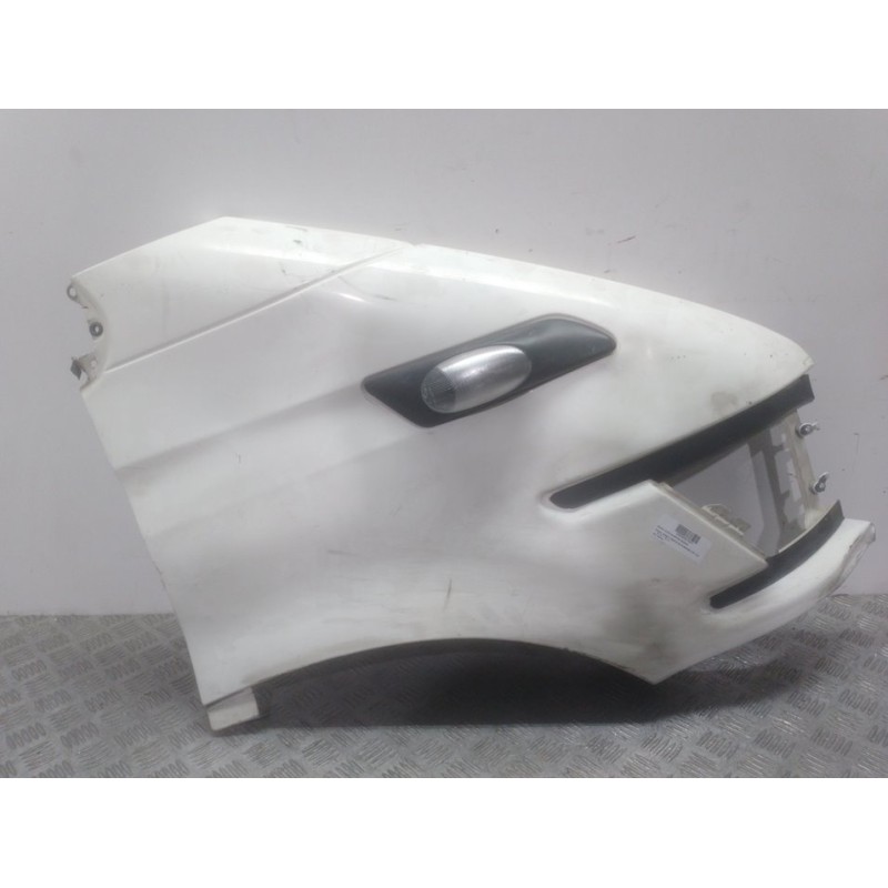 ALETA DELANTERA DERECHA 631001746R BLANCO  - imagen 1