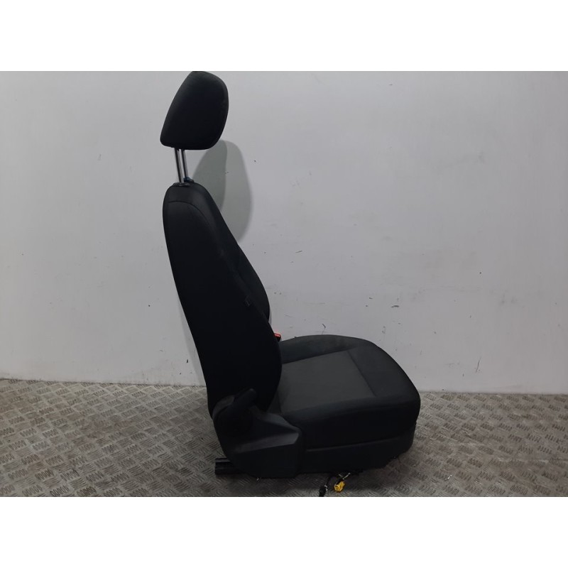ASIENTO DELANTERO DERECHO 6RA881106F  - imagen 4