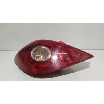 PILOTO TRASERO IZQUIERDO 13186350  OEM 13186350