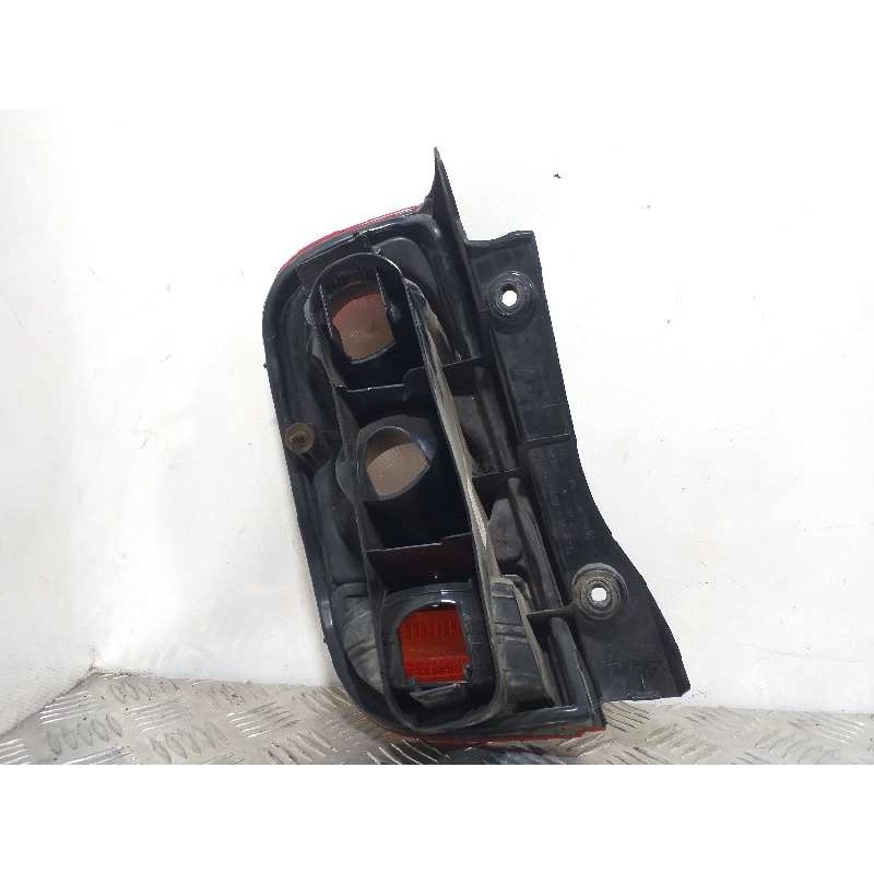 PILOTO TRASERO DERECHO 26554AX720  - imagen 2