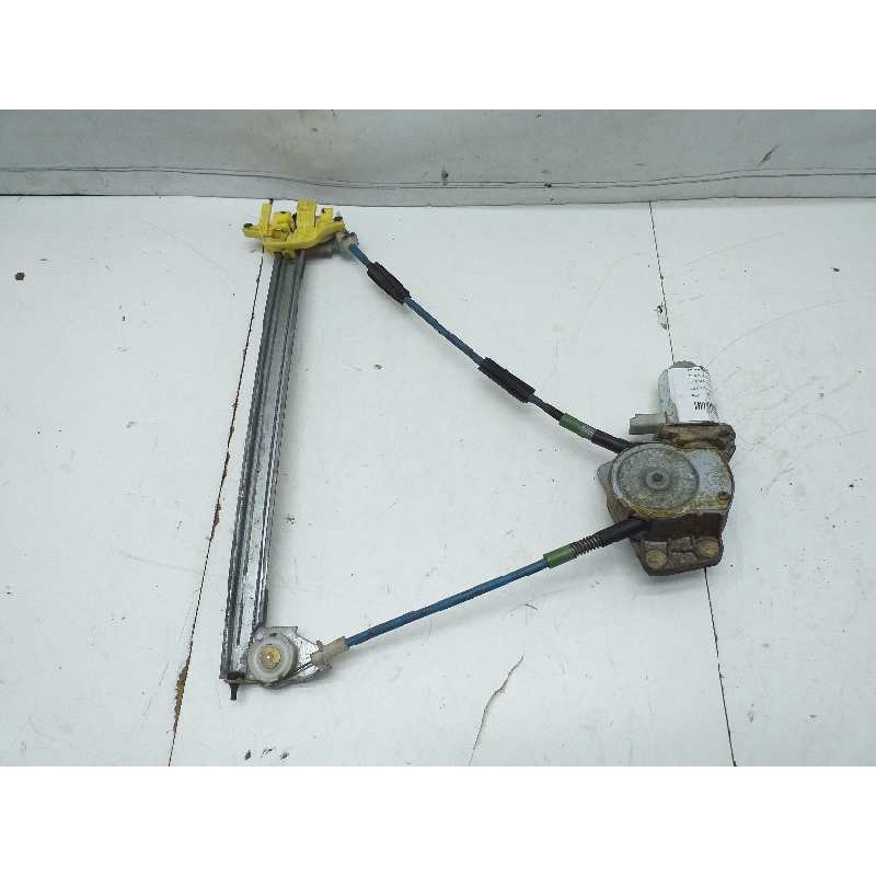 ELEVALUNAS TRASERO DERECHO ELECTRICO  - imagen 1