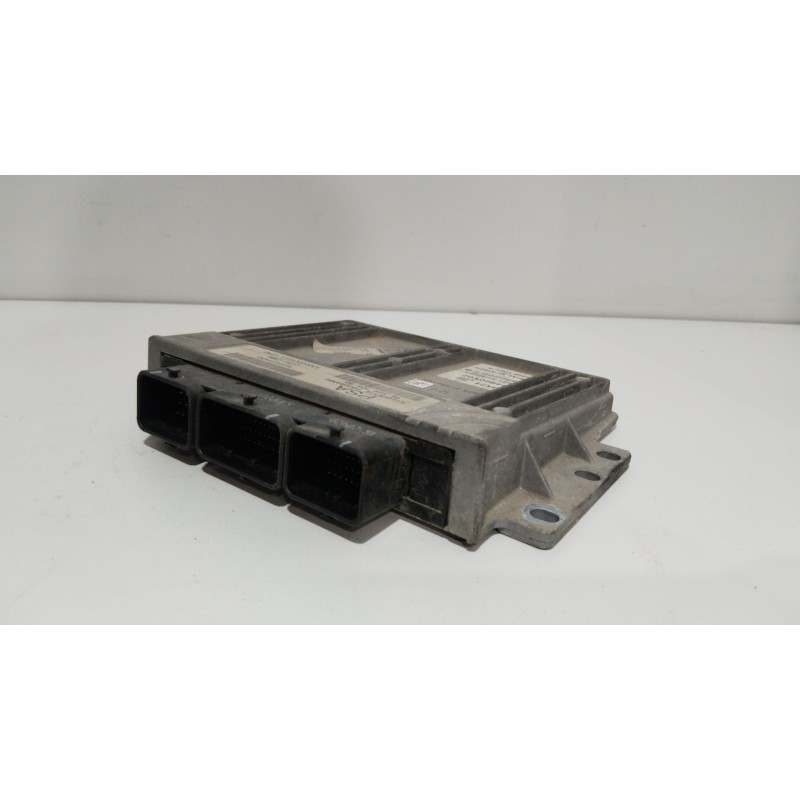 CENTRALITA MOTOR UCE 215852627B  - imagen 2