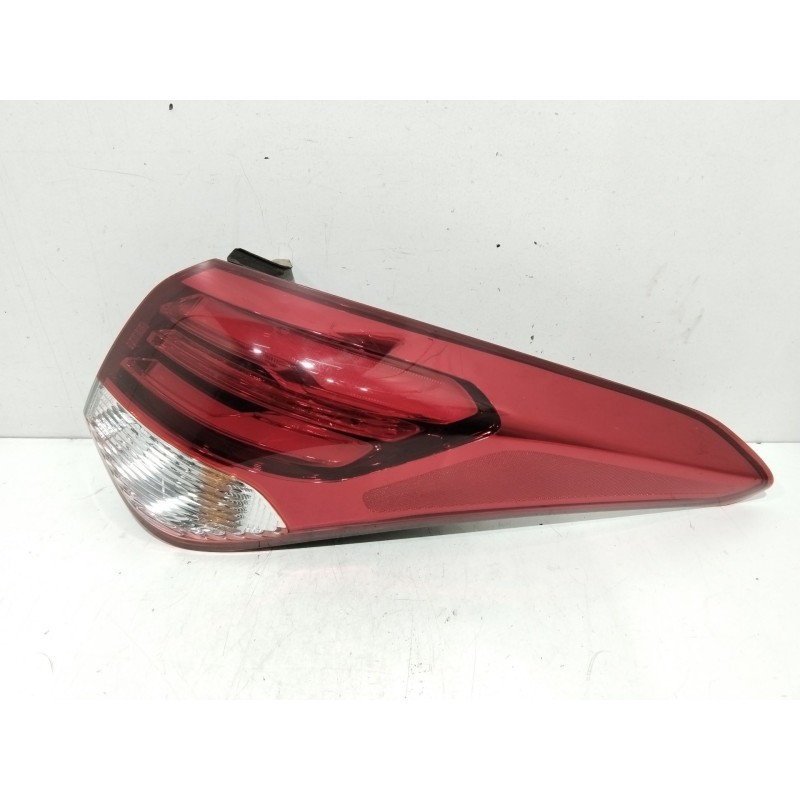 PILOTO TRASERO DERECHO 924023Z6  - imagen 1