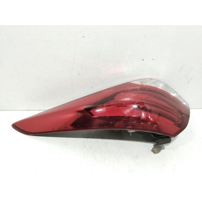 PILOTO TRASERO DERECHO 924023Z6  - imagen 4