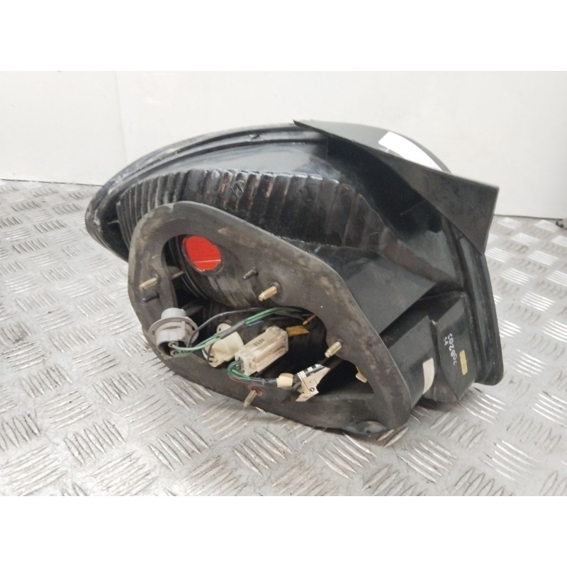 PILOTO TRASERO DERECHO 9242027510  - imagen 3