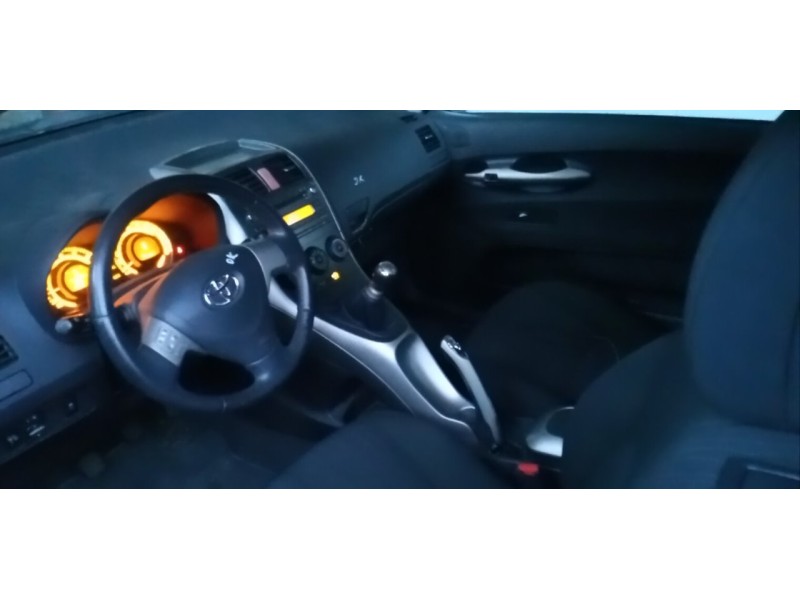toyota auris del año 2007 toyota auris del año 2007