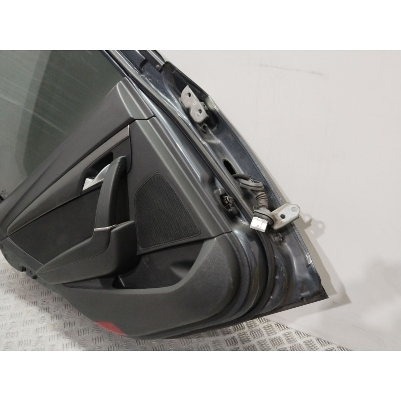 PUERTA TRASERA IZQUIERDA 770033Z300 NEGRO - imagen 4
