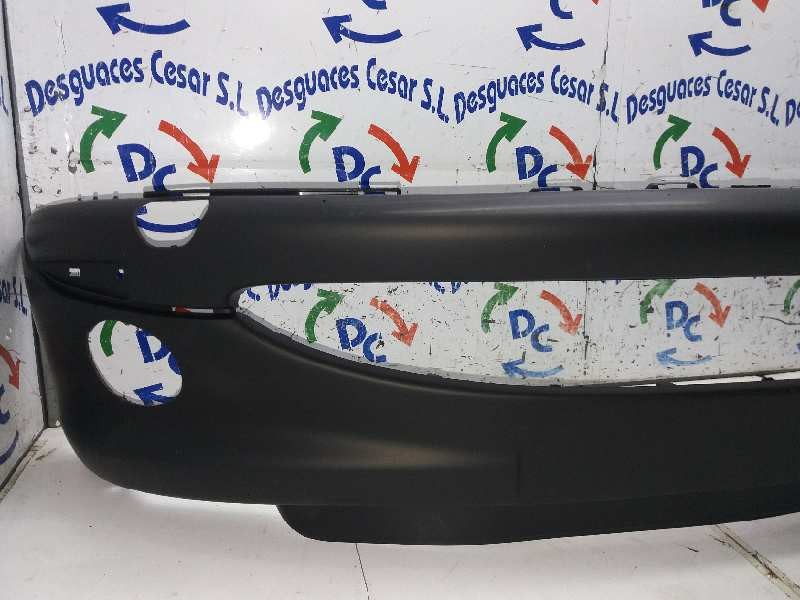 Recambio de paragolpes delantero para peugeot 206 berlina xs clim referencia OEM IAM 7401N3  