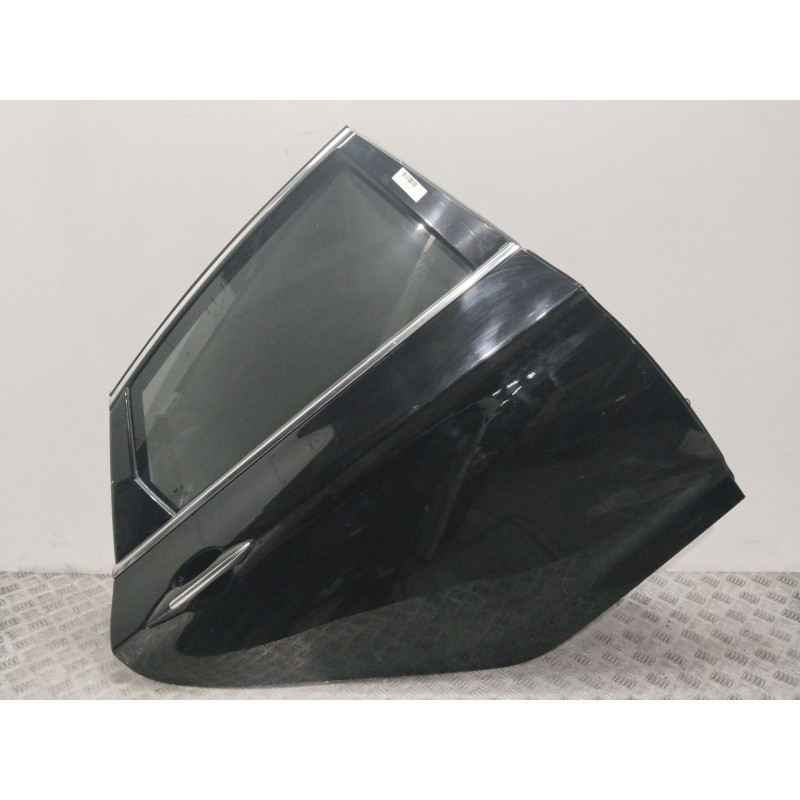 PUERTA TRASERA DERECHA 770043Z300 NEGRA - imagen 1