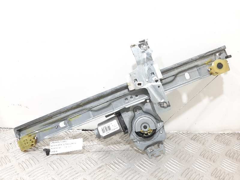 Recambio de elevalunas delantero derecho para peugeot 207 sport referencia OEM IAM 9681182280 10021 