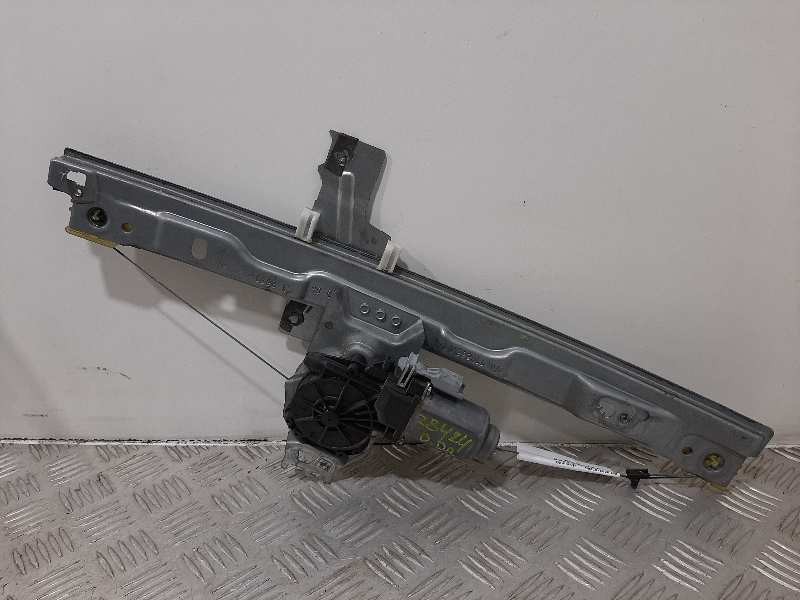 Recambio de elevalunas delantero derecho para peugeot 207 sport referencia OEM IAM 9681182280 10021 