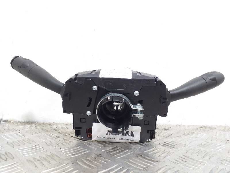 Recambio de mando multifuncion para peugeot 306 berlina 3/5 puertas (s1) d turbo referencia OEM IAM 96576772XT  