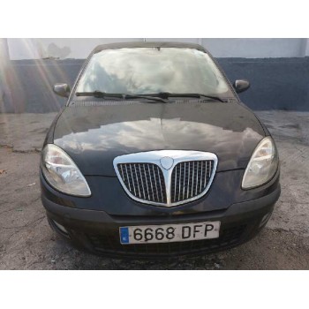 LANCIA YPSILON (101)