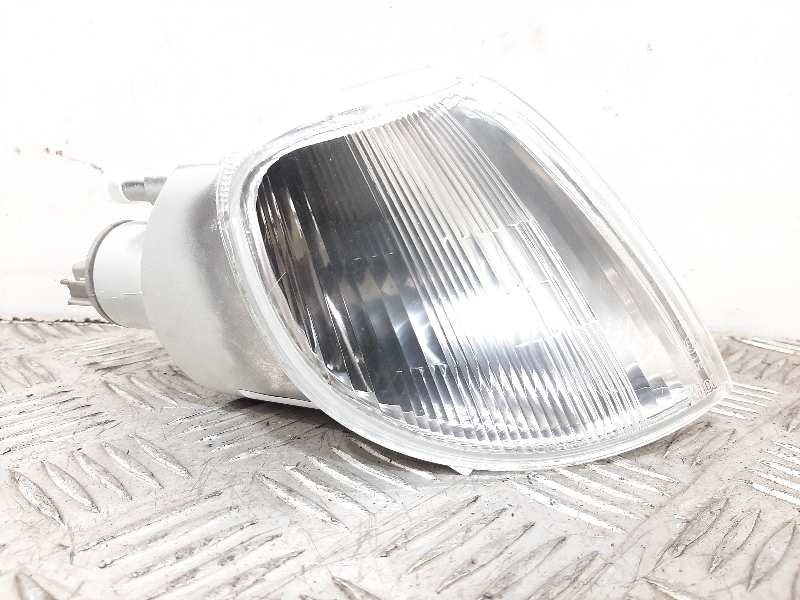 Recambio de piloto delantero derecho para citroën saxo 1.5 diesel referencia OEM IAM 630360  