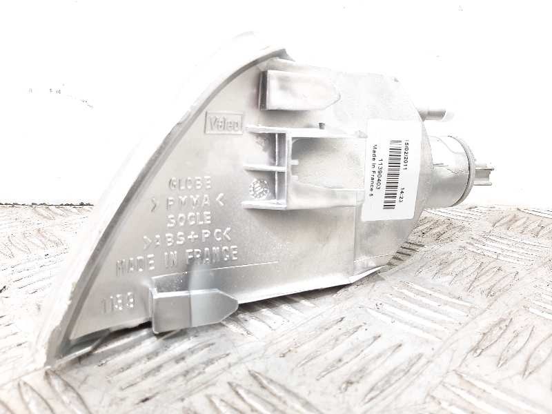 Recambio de piloto delantero derecho para citroën saxo 1.5 diesel referencia OEM IAM 630360  