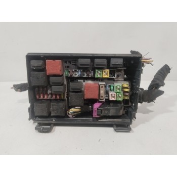 CAJA RELES / FUSIBLES 13246926 