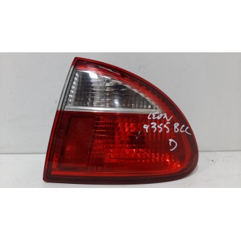 PILOTO TRASERO DERECHO 1M6945112 