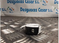 Recambio de mando elevalunas delantero izquierdo para citroën xsara picasso 2.0 hdi x referencia OEM IAM   