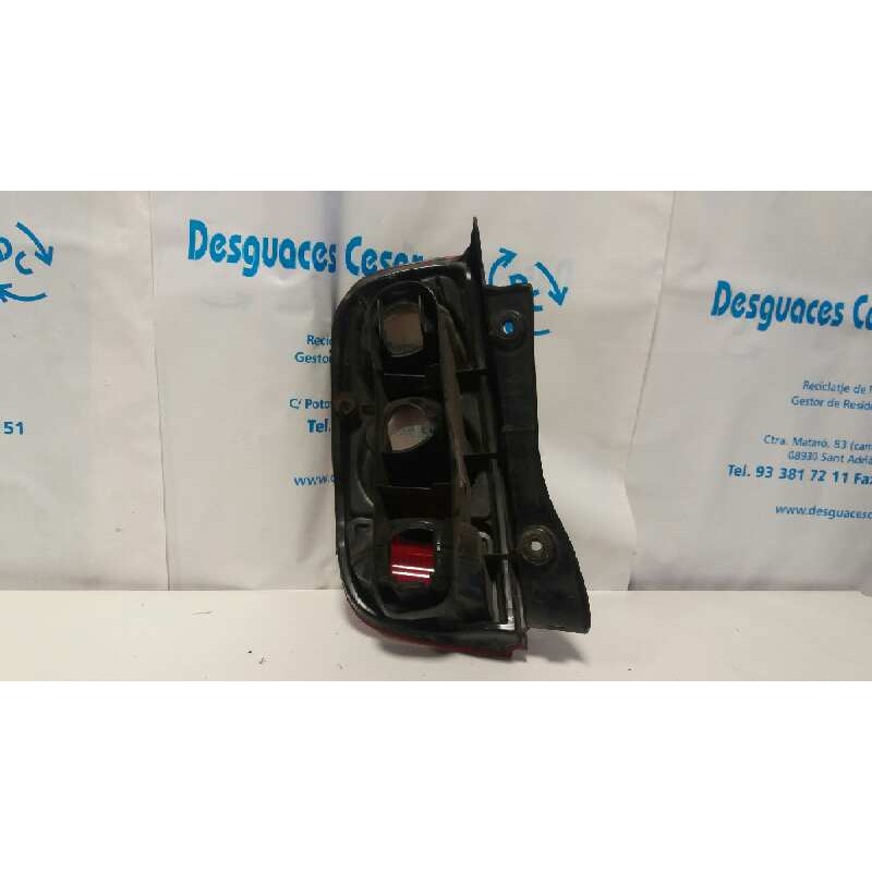 PILOTO TRASERO DERECHO 89030766  - imagen 2